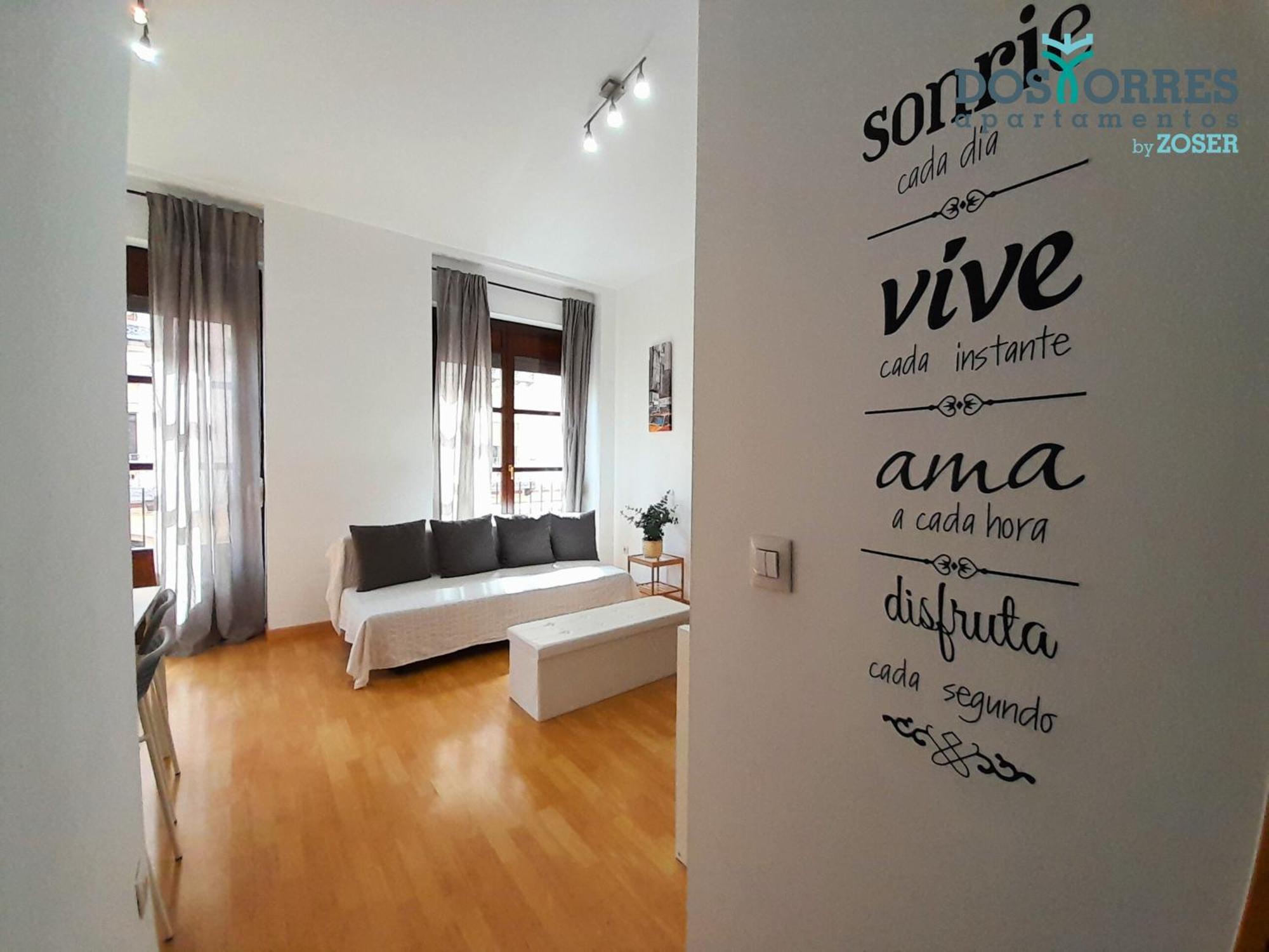 Dos Torres Pilar Suites- Balcones Con Vistas A La Ciudad Zaragoza Luaran gambar